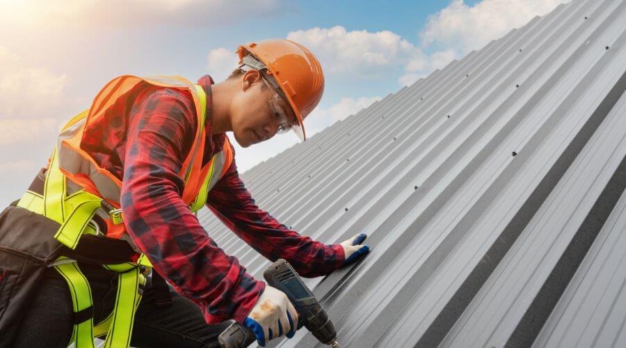Professional Emergency Roof Repairs services in Linton, ND